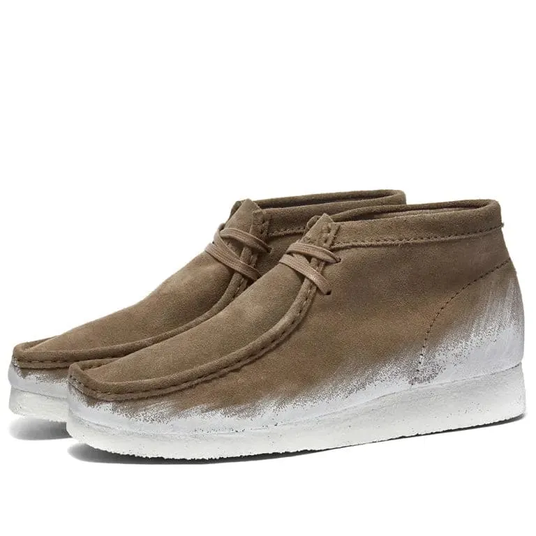 Clarks Originals Wallabee Boots Men's Beige Combi Paint Suede 26163919