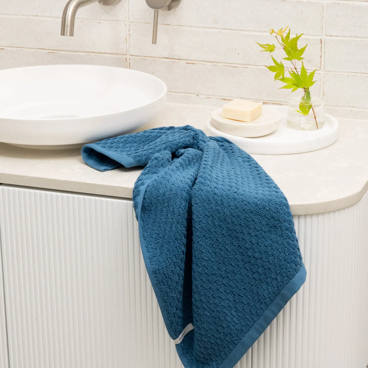 Robinsons Premium Classic Hand Towel Core Collection