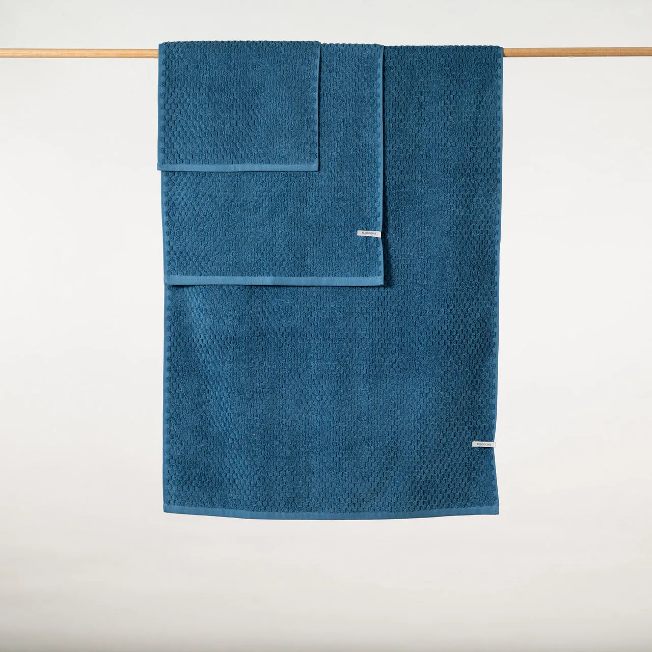Robinsons Premium Classic Hand Towel Core Collection
