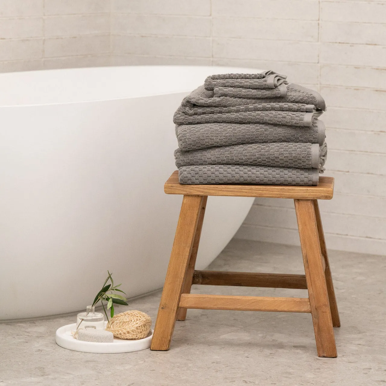 Robinsons Premium Classic Hand Towel Core Collection