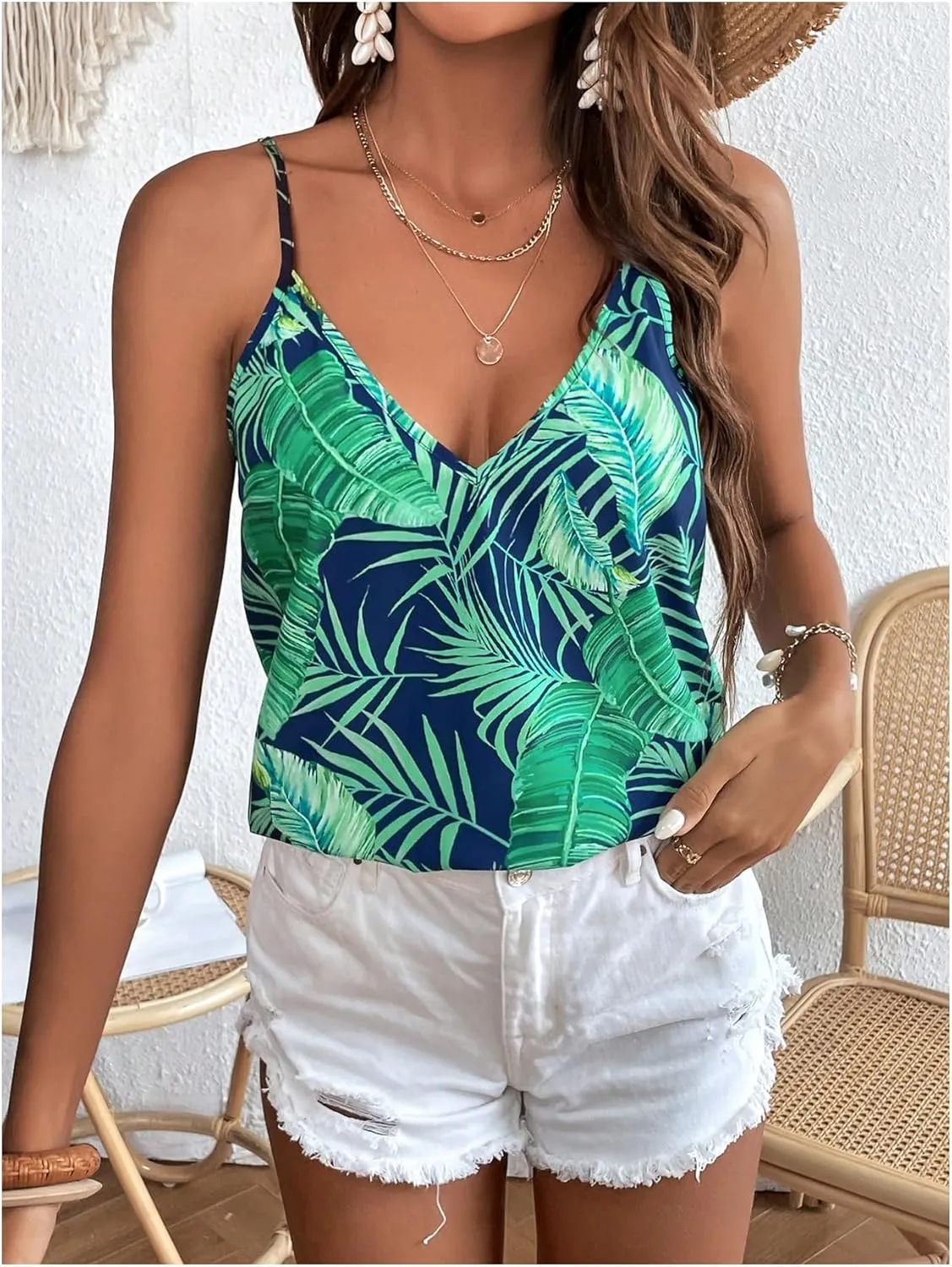SOLY HUX Women's Tropical Print Cami Top V Neck Spaghetti Strap Summer Vacation Tops Camisole