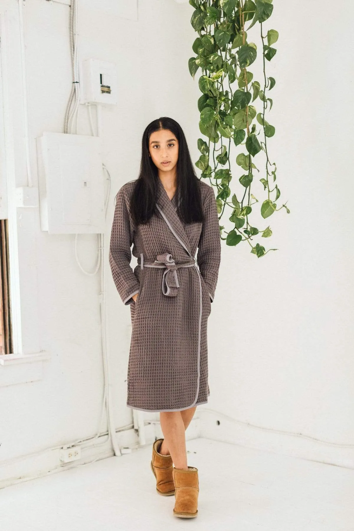 Tofino Towels | THE HARMONY BATH ROBE [MIST GREY]