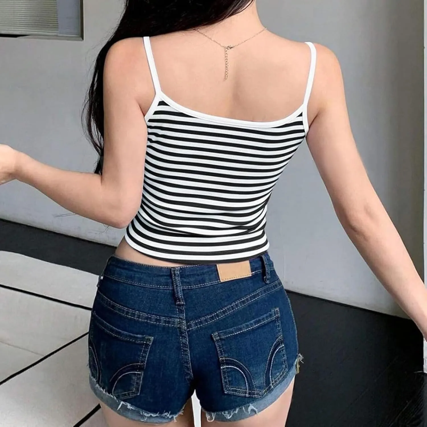 Women Spaghetti Strap Striped Tank Top Sleeveless Scoop Neck Camisole Basic Cami Backless Slim Fit Aesthetic Shirts